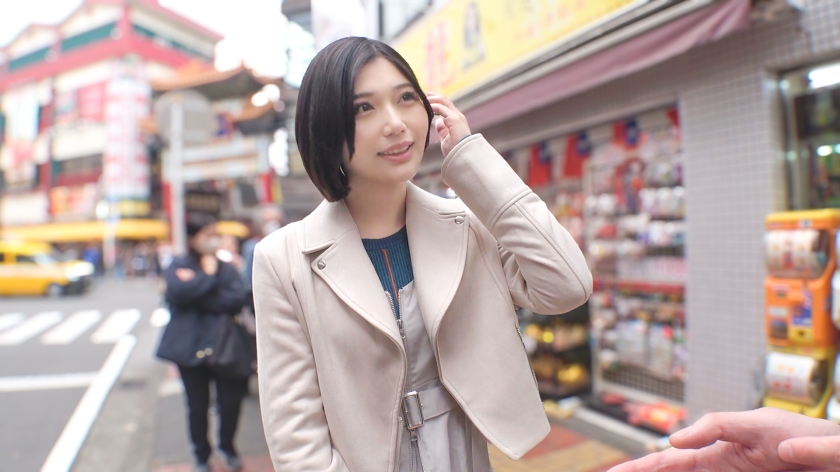 これが日本のおもてなしガール！相手の興奮が自分の快楽？！上品で綺麗な美人さんなのに超ご奉仕SEXで何度もエクスタシーを感じるド変態！フェラは玉からじっくり派で暴発寸前の危機！ マジ軟派、初撮。 2202（ナンパTV-200GANA-3256）の女優名は？