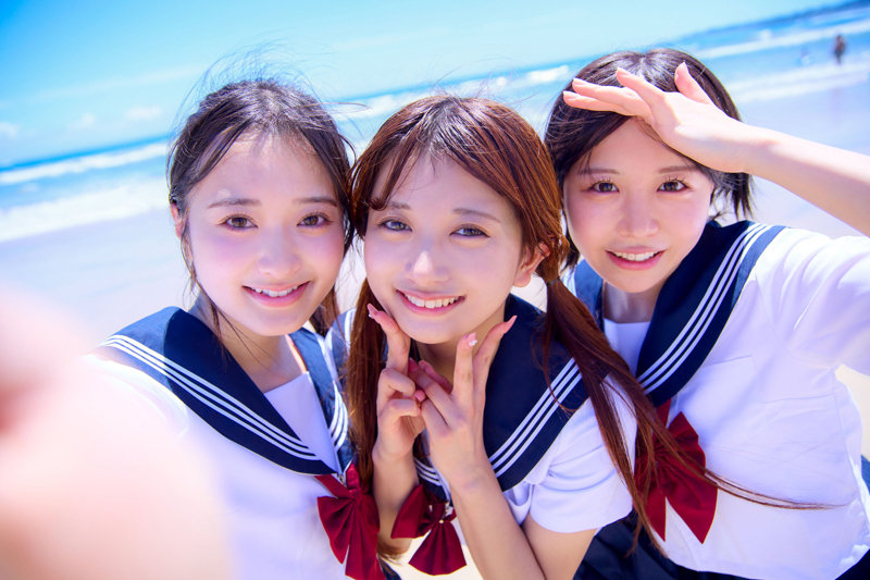 かりん&こなつ&かほ(電影シロウト-青春–DEAA-016)の女優名は?