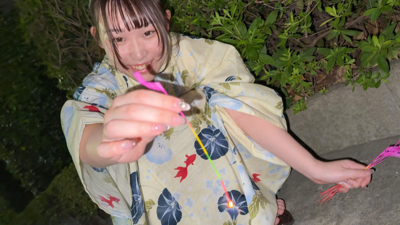 まこちん（電影シロウト-バズ–DEBZ-003）の女優名は？