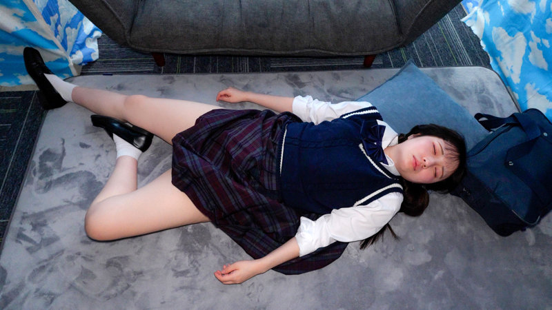 そら(街角スナップ-MACH-014)の女優名は?